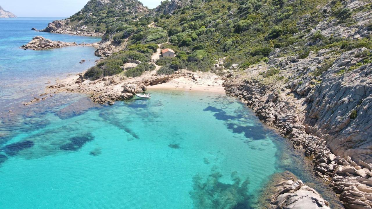 Apartments In Residence With Swimming Pool In Cala Girgolu Monte Petrosu Exterior photo