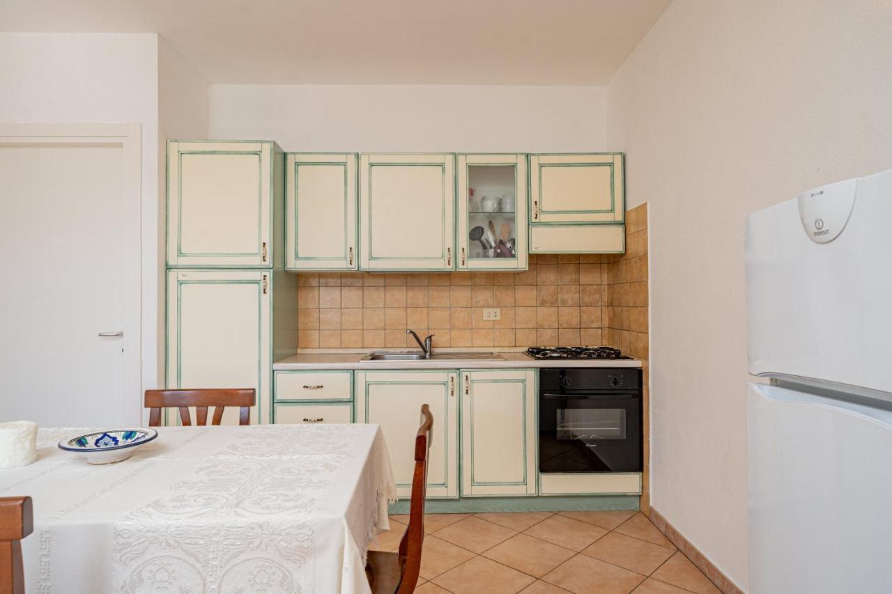 Apartments In Residence With Swimming Pool In Cala Girgolu Monte Petrosu Exterior photo
